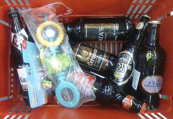 Marston’s Oyster Stout, St. Peter’s Cream Stout, Fuller’s London Pride, Cernovar, O’Hara’s Irish Stout, Grotwerg Schwarzbier